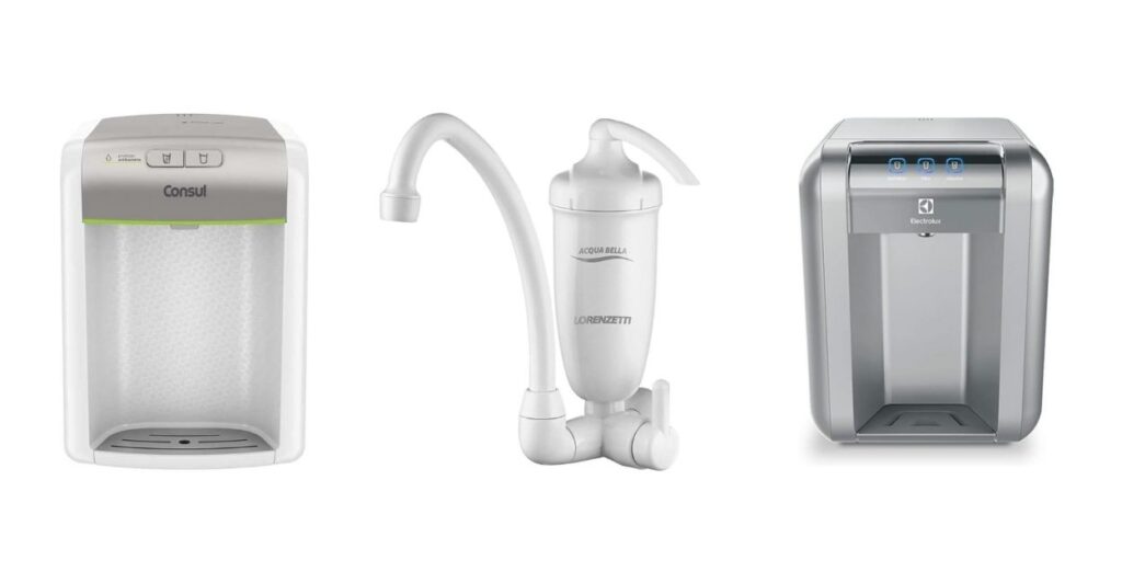 Três modelos de purificador de água em um fundo branco, mostrando diferentes designs e tamanhos para escolha ideal.