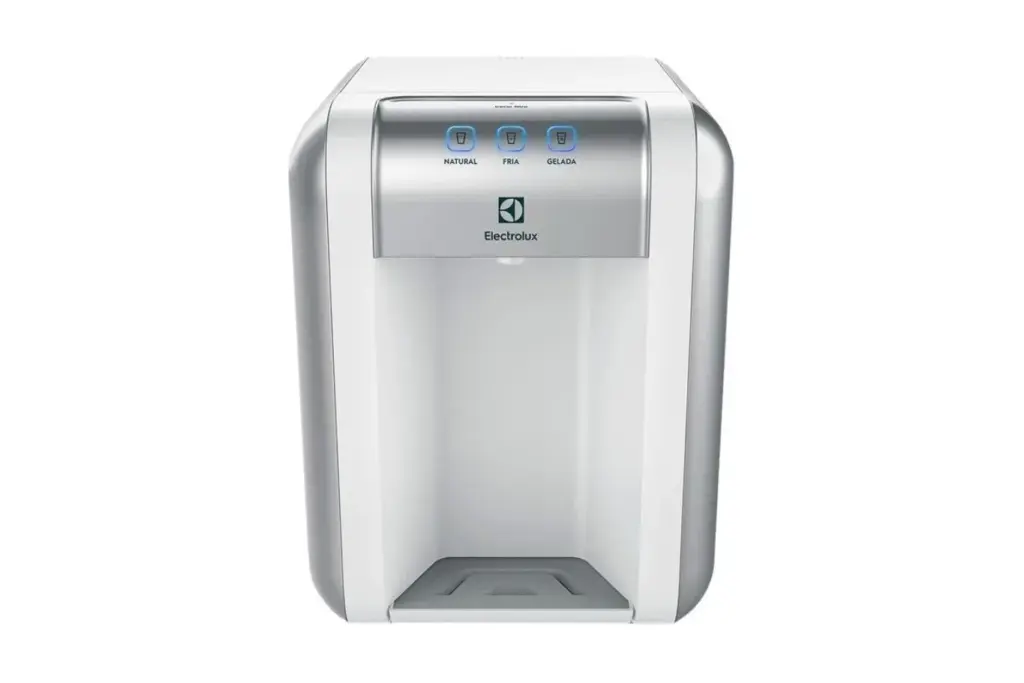 Purificador de Água Electrolux modelo PE11B na cor branca, com design moderno e compacto para cozinhas
